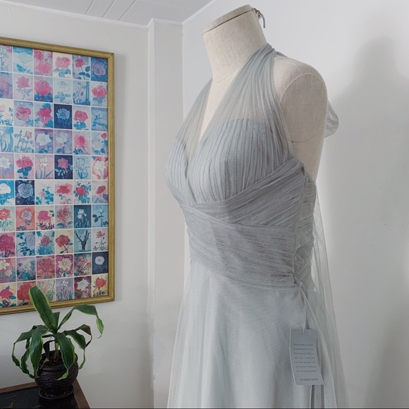 ⭐️NWT (Reposh) Nordstrom formal Pale Sage Halter Mesh Gown - Picture 11 of 14